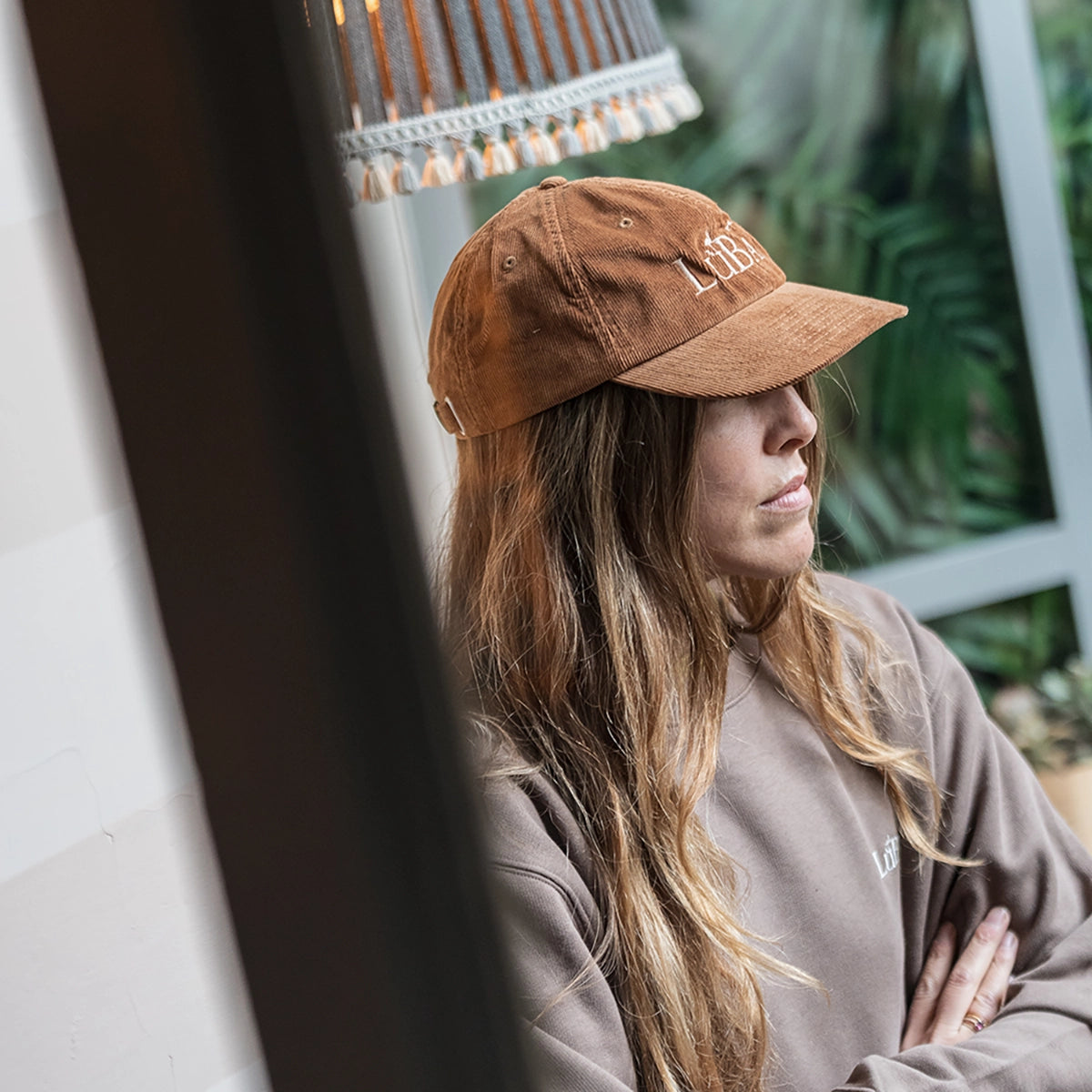 Cappellini con visiera in velluto