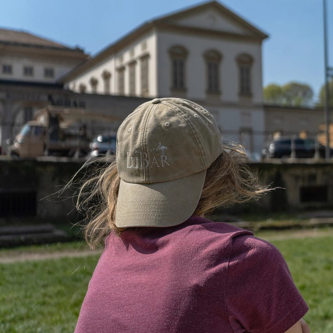 Cappellini con visiera in cotone